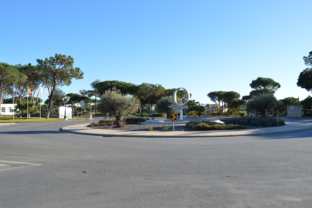 Quinta do Lago tem 165 vagas disponíveis para trabalhar