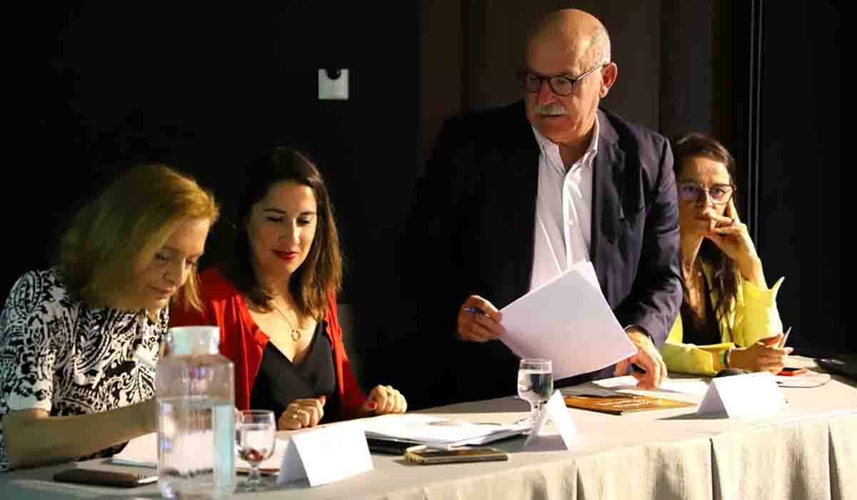 Castro Marim assina acordo para Construção de Habitação e Renda Acessível